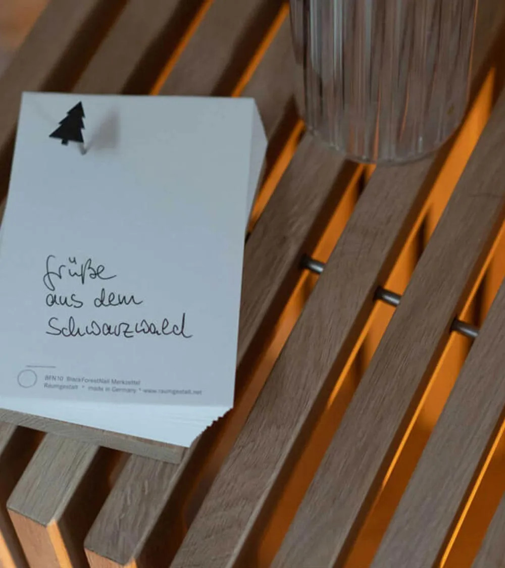 Tabouret bas H31 en lattes chêne massif FSC